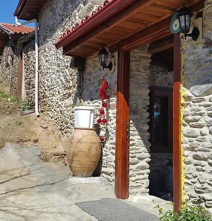 Izzet Efendi Konak &