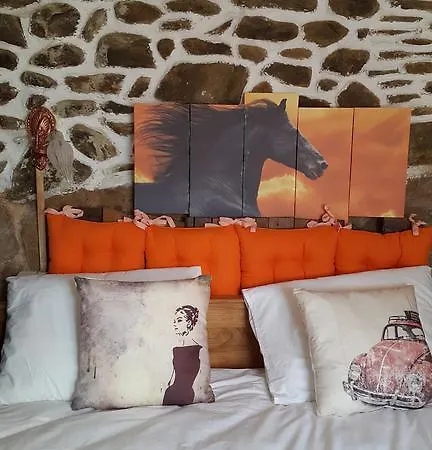 Izzet Efendi Konak & * Birgi