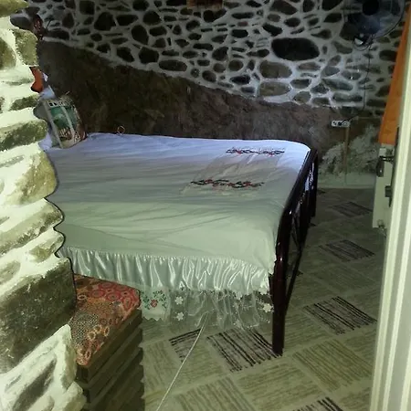 Izzet Efendi Konak & アパートホテル Birgi